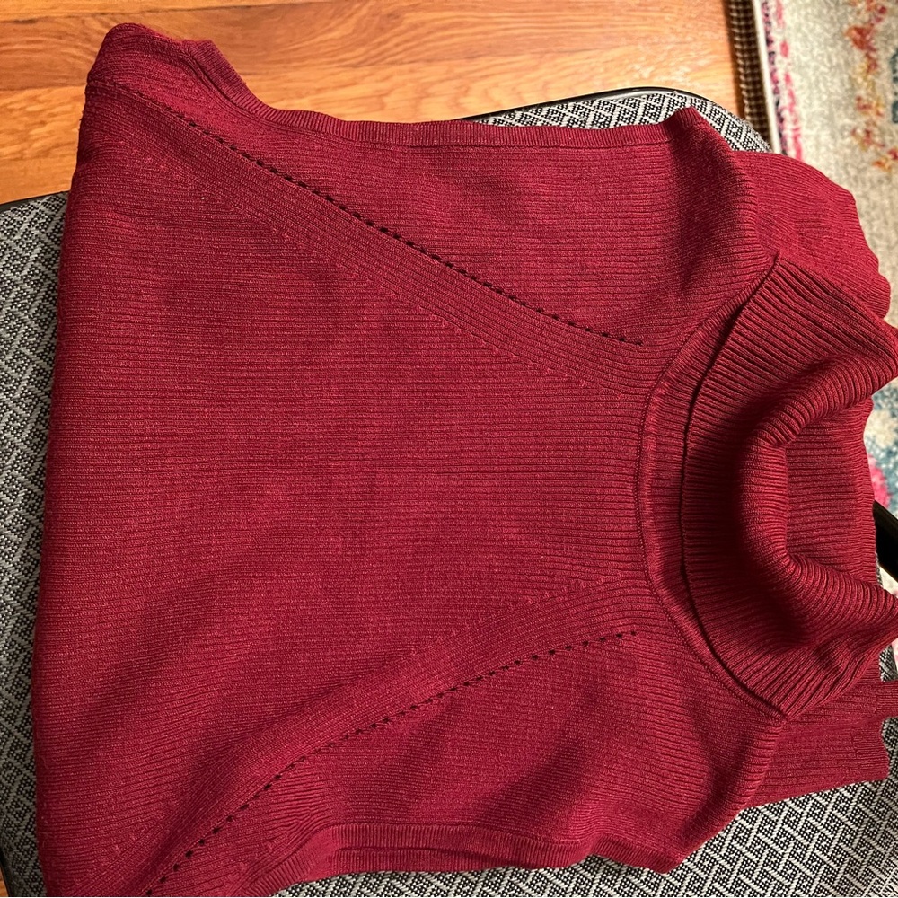 WHBM Sleeveless Women's Red Sweater